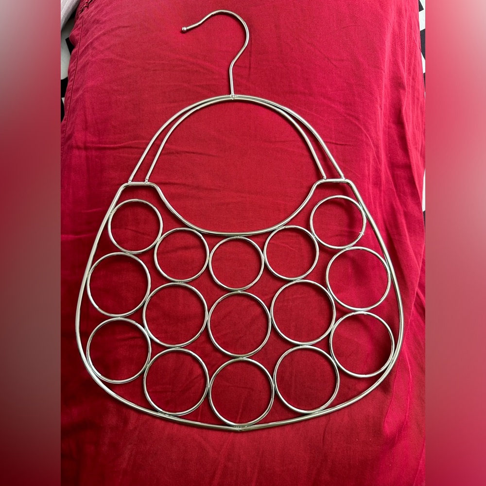 Purse-shaped Scarf Hanger